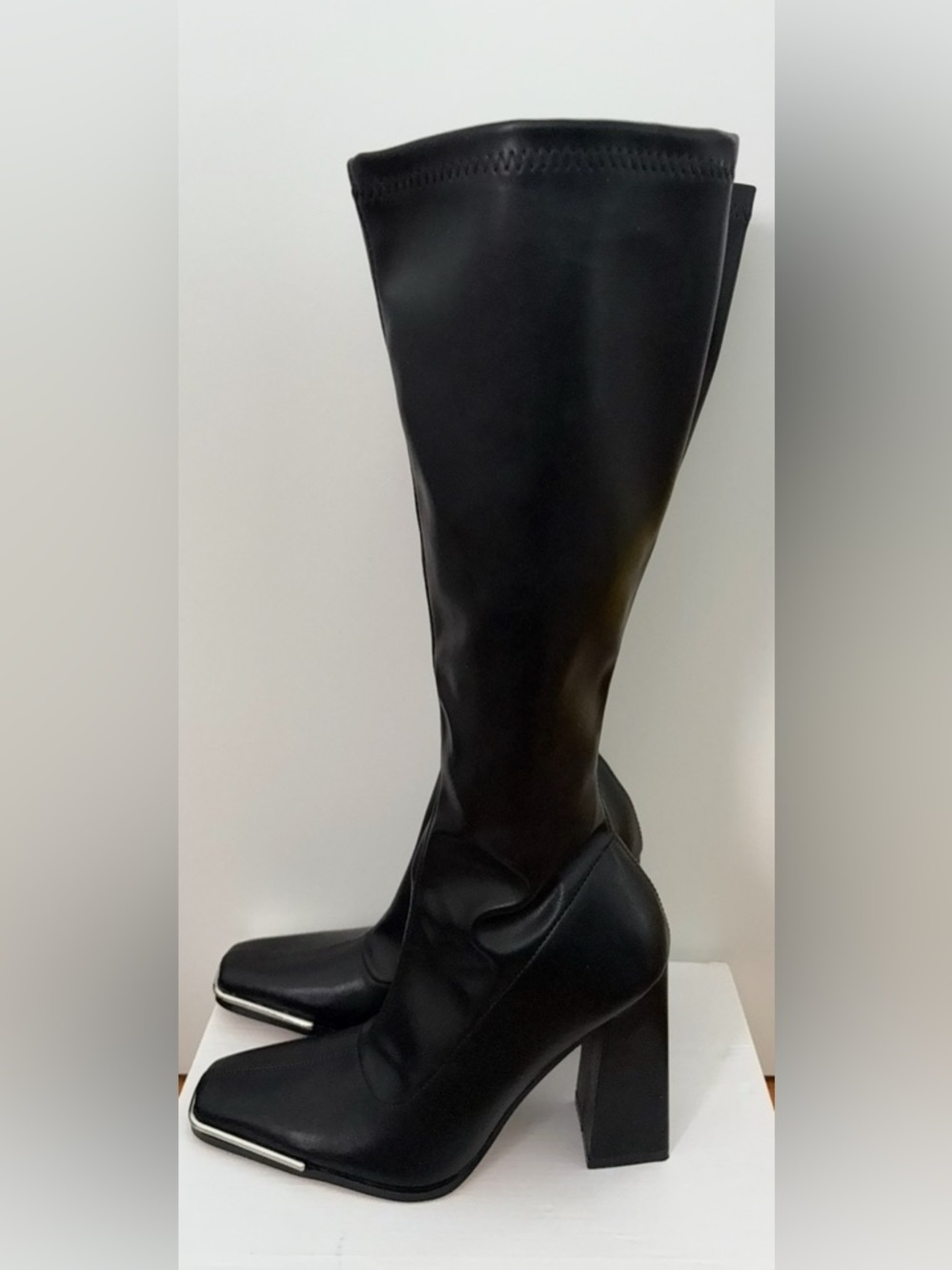 Women’s Black Knee-High Square-Toe Block Heel Boots- Never Worn Size 6